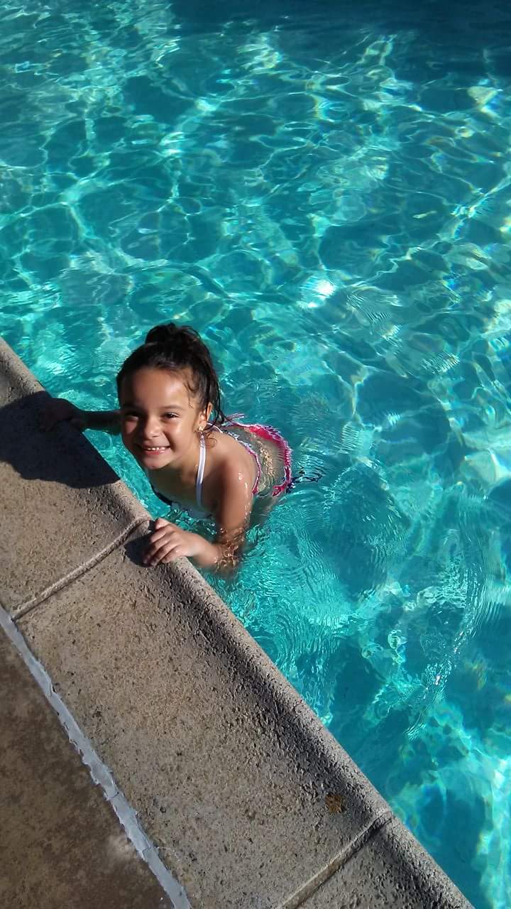 Weekly Pool Cleaning photo 1